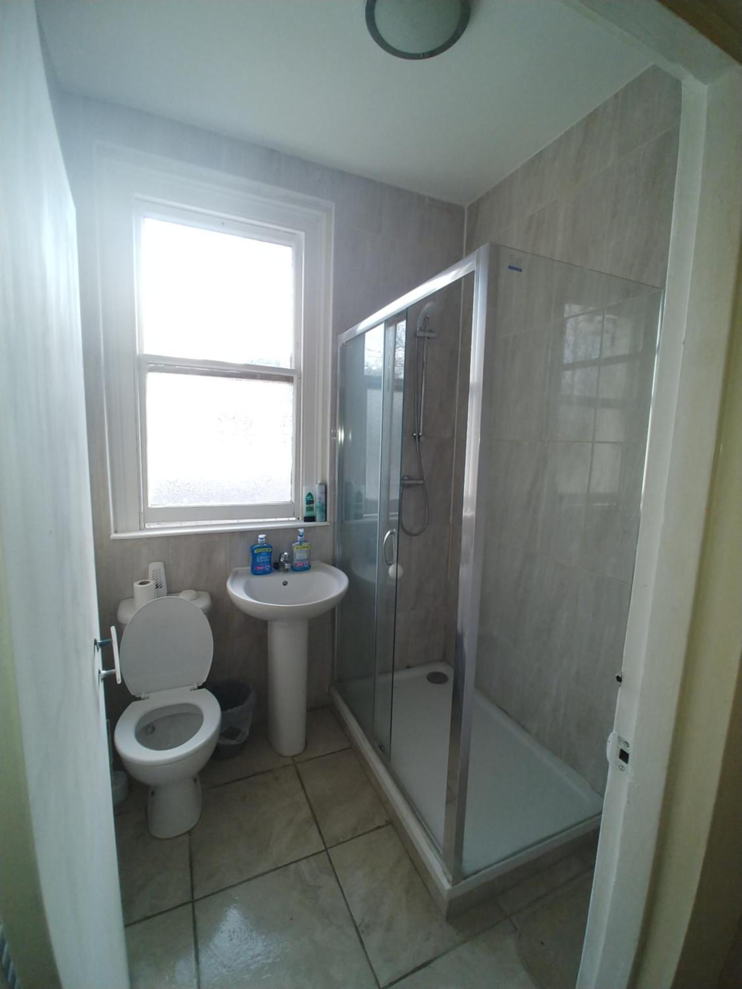 Sussex Lodge Guest House Slough Extérieur photo